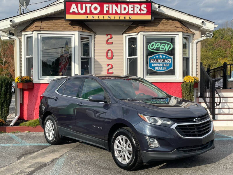 2018 Chevrolet Equinox LT photo 2