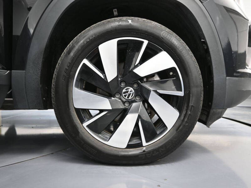 2024 Volkswagen Atlas Cross Sport SE 4Motion