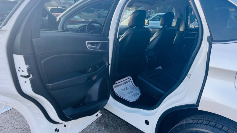 2019 Ford Edge SEL