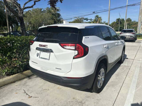 2024 GMC Terrain SLE