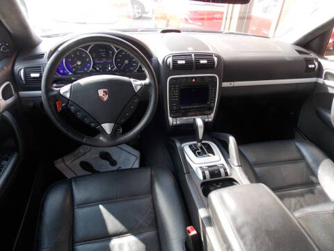 2004 Porsche Cayenne Turbo