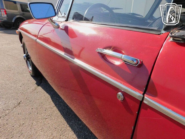 1974 MG B