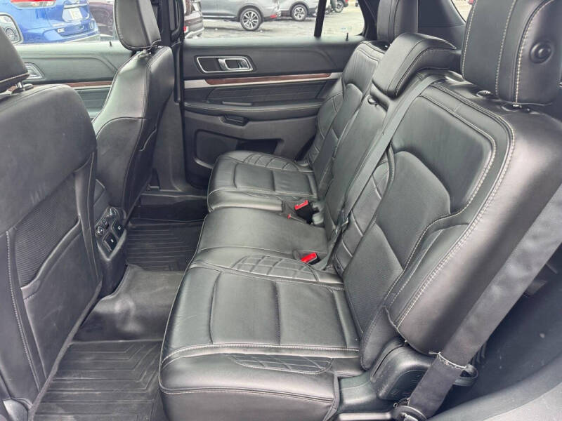 2018 Ford Explorer Platinum