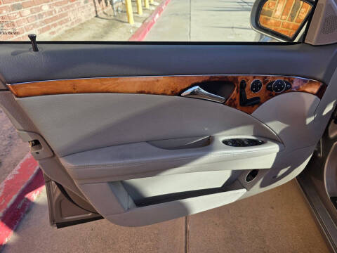 2004 Mercedes-Benz E-Class E 320