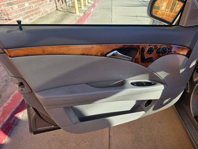 2004 Mercedes-Benz E-Class E 320