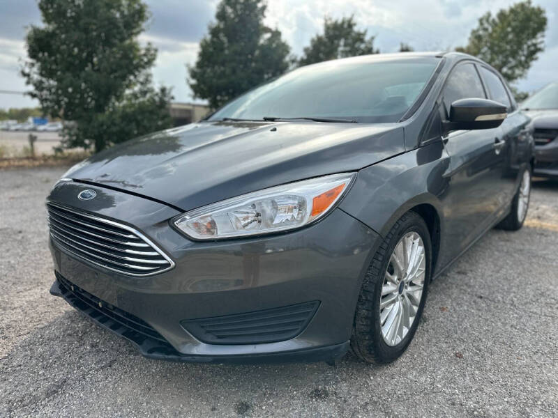 2018 Ford Focus Titanium's photo