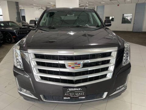 2017 Cadillac Escalade Luxury