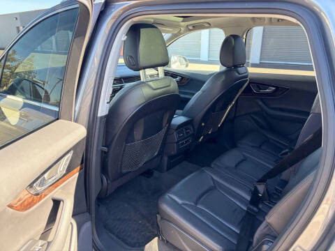 2017 Audi Q7 3.0T quattro Premium Plus