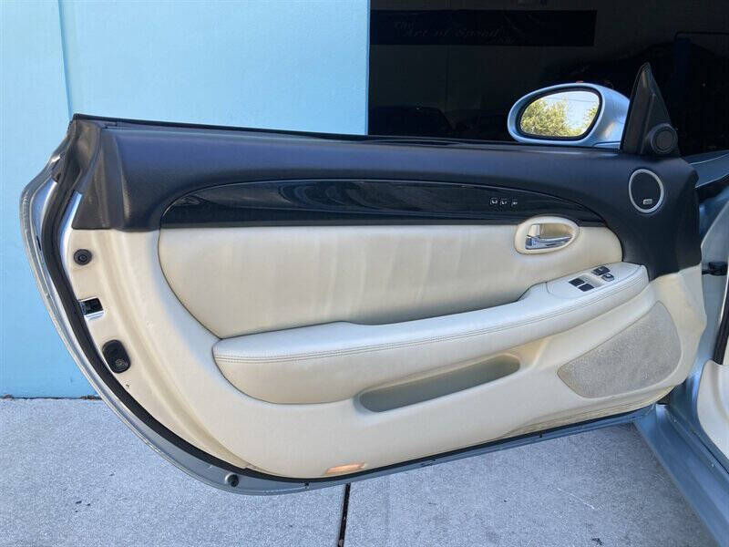 2004 Lexus SC 430