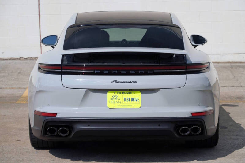 2025 Porsche Panamera