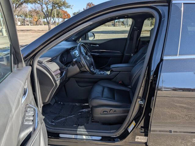 2023 Cadillac XT4 Luxury