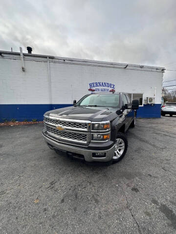 2015 Chevrolet Silverado 1500 for sale at Hernandez Auto Sales in Pawtucket RI