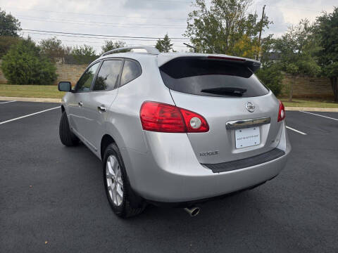 2013 Nissan Rogue SV w/SL Package