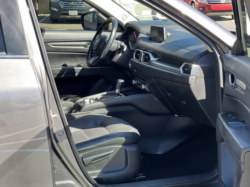 2019 Mazda CX-5 Touring