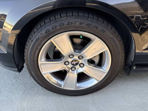 2006 Ford Mustang GT Deluxe