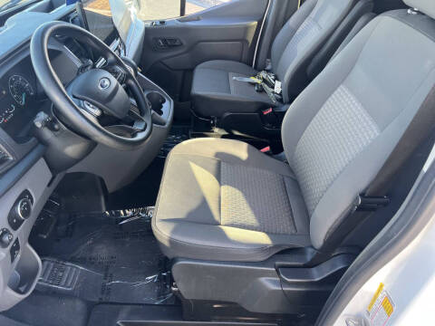 2023 Ford Transit 350 XLT