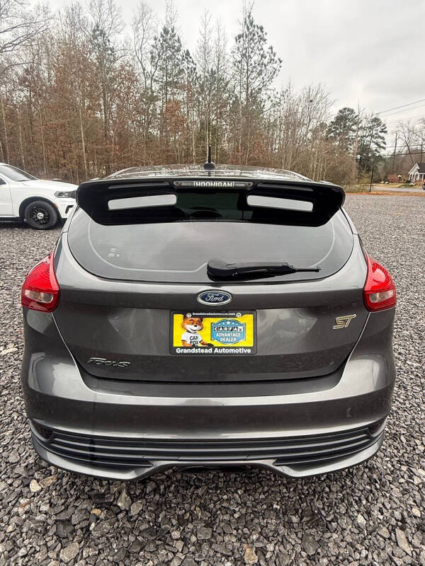 2018 Ford Focus ST