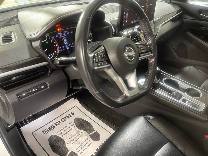 2023 Nissan Altima 2.5 SR