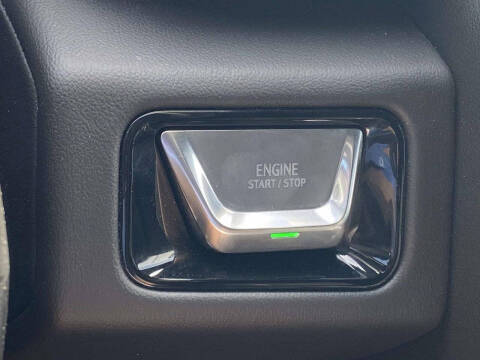 2025 GMC Yukon XL Elevation