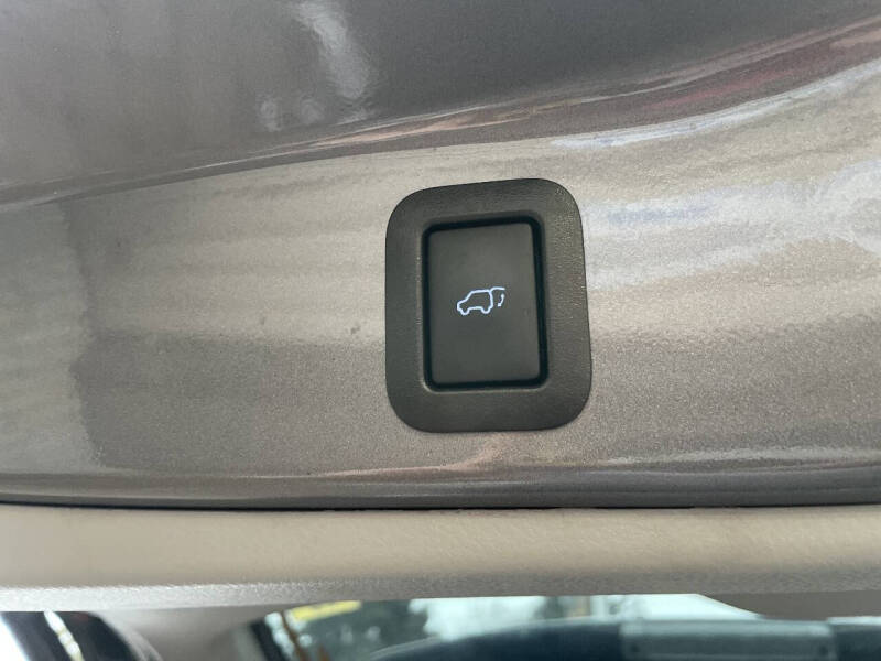 2018 Toyota Highlander LE Plus