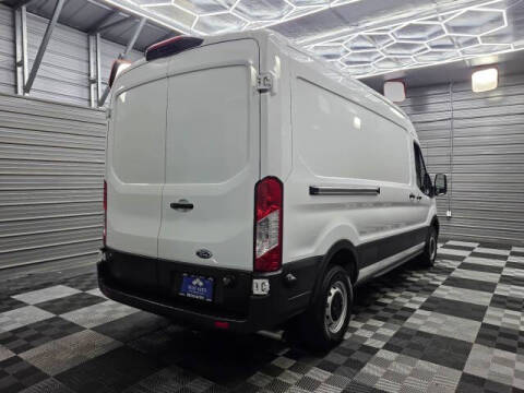 2024 Ford Transit 250