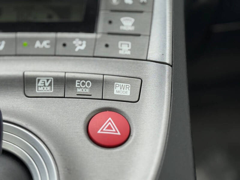 2014 Toyota Prius Two