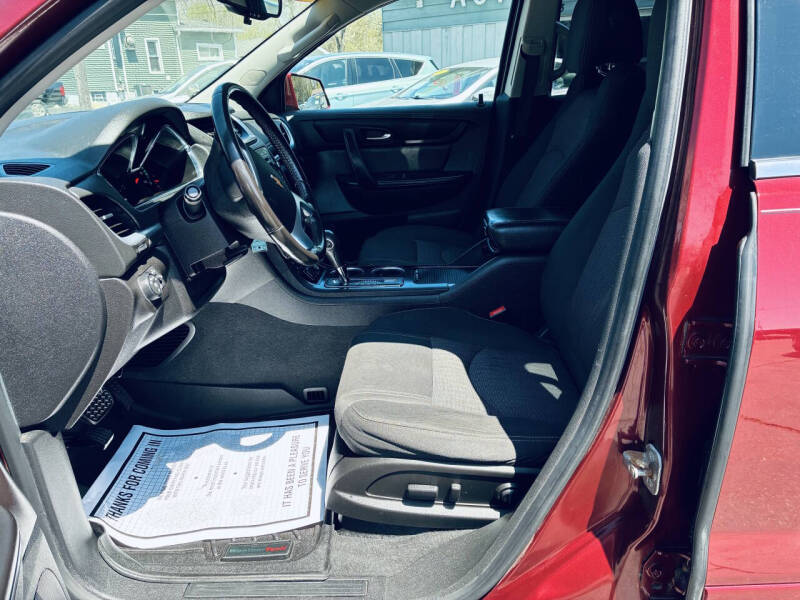 2017 Chevrolet Traverse LT