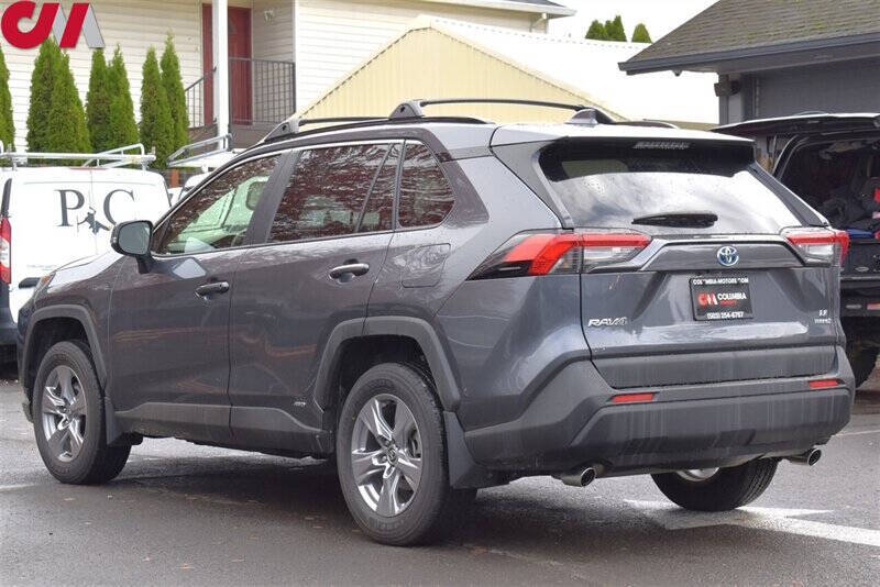 2022 Toyota RAV4 Hybrid LE