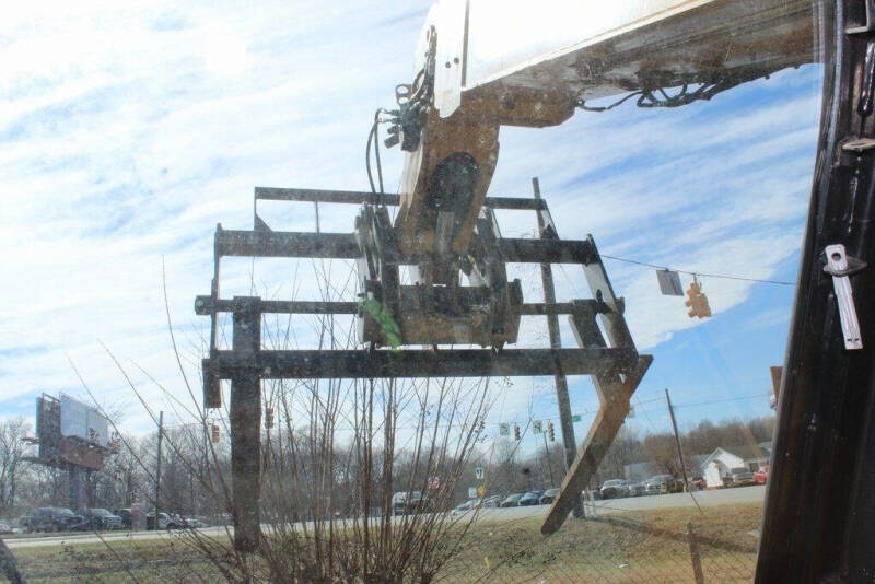 2011 Caterpillar TH514