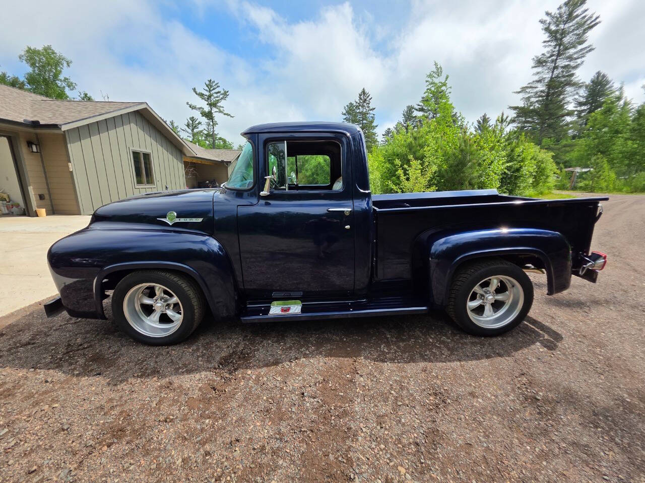 1956 Ford F-100 29