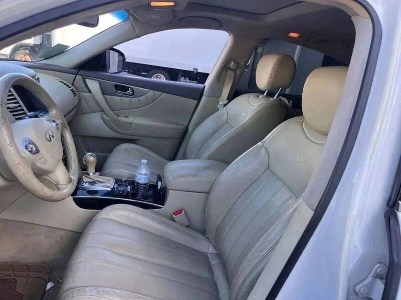 2013 Infiniti FX37