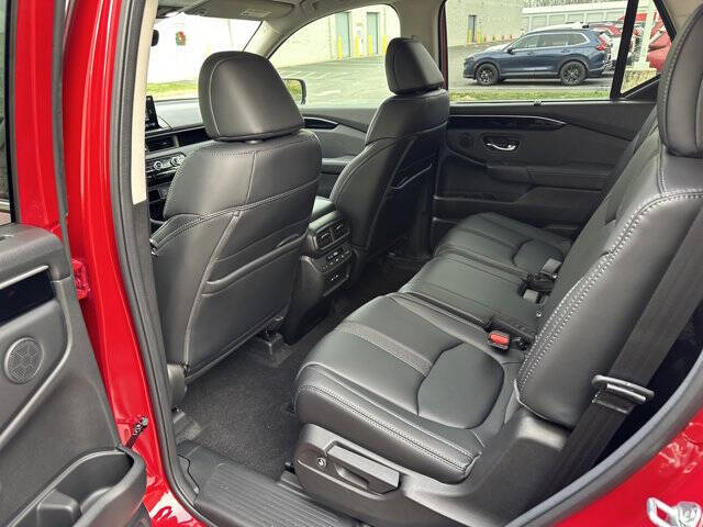 2025 Honda Pilot Touring