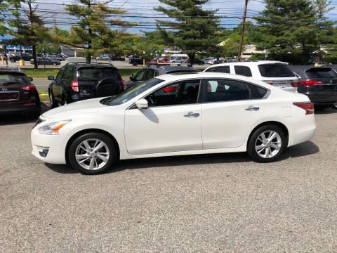 2014 Nissan Altima for sale at Matrone and Son Auto in Tallman NY