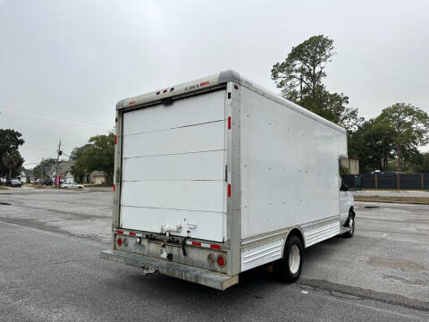 2007 Ford E-Series E-450 SD