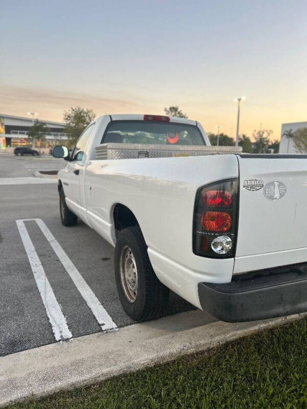 2005 Dodge Ram 1500 SLT
