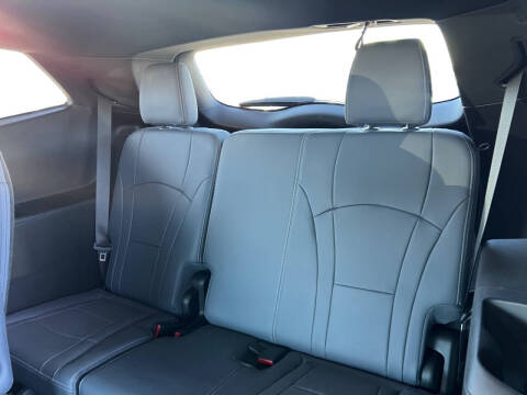 2022 Buick Enclave Essence