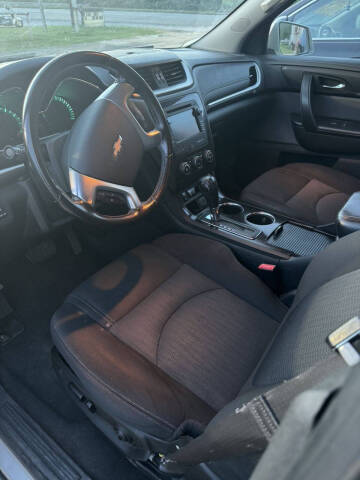 2017 Chevrolet Traverse LT