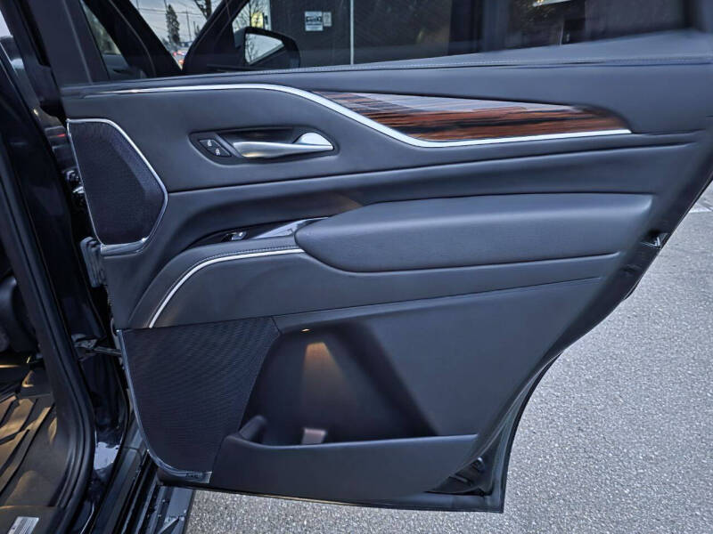 2023 Cadillac Escalade Premium Luxury