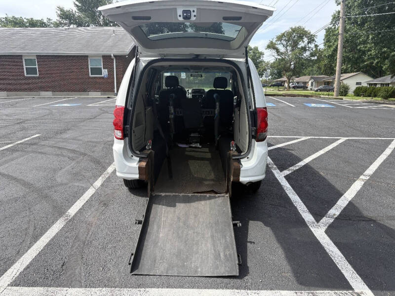 2017 Dodge Grand Caravan SE