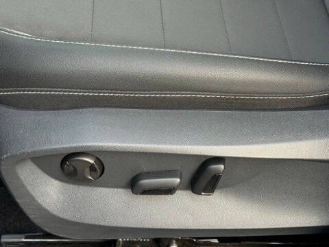 2024 Volkswagen Taos SE 4Motion