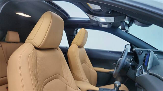 2023 Lexus UX 250h Premium