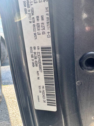 2013 Dodge Challenger SXT