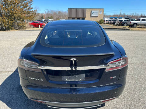 2013 Tesla Model S Performance