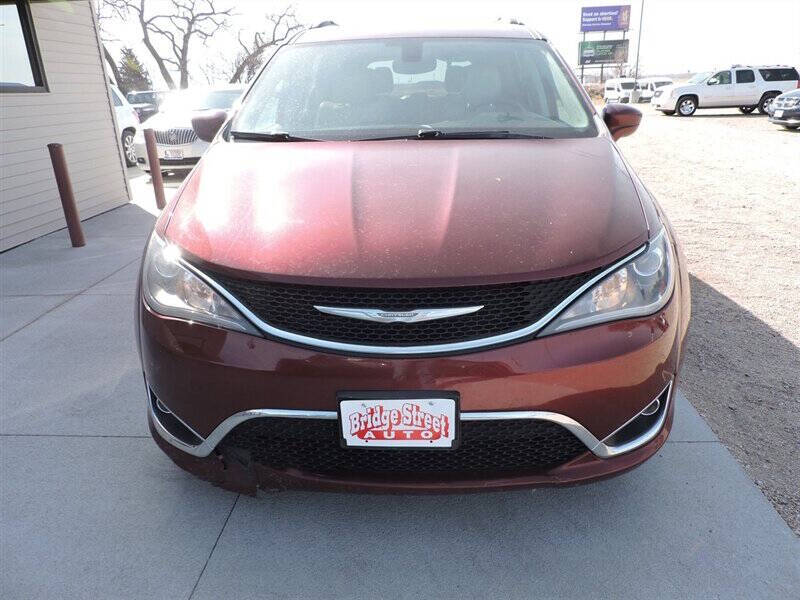 2017 Chrysler Pacifica Touring-L Plus