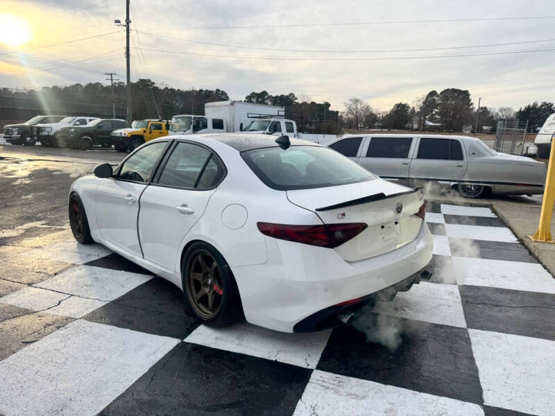 2019 Alfa Romeo Giulia Ti Sport