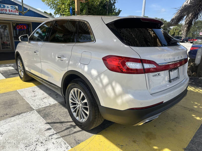 2016 Lincoln MKX Select