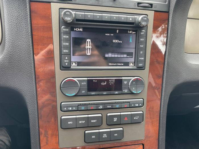 2012 Lincoln Navigator