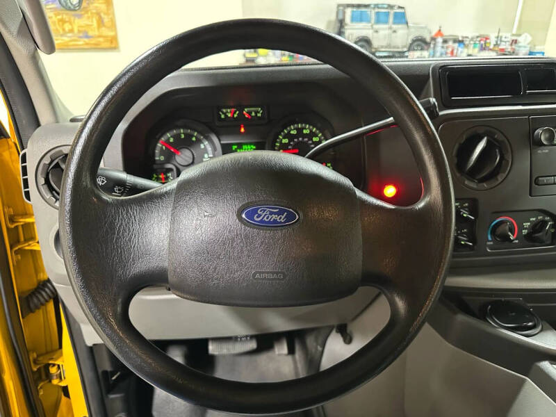 2011 Ford E-Series