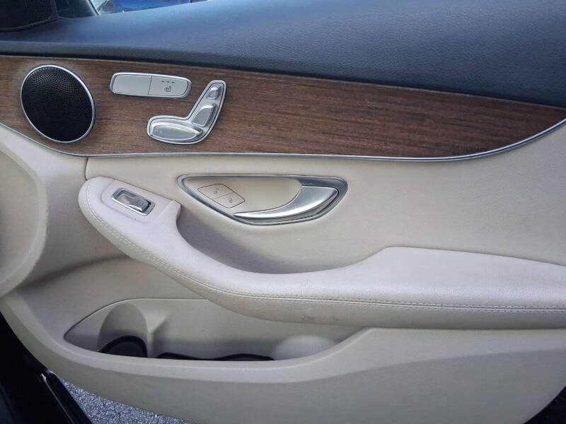 2019 Mercedes-Benz C-Class C 300 4MATIC