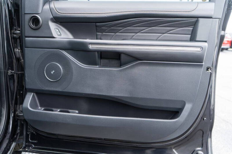 2022 Ford Expedition MAX Platinum